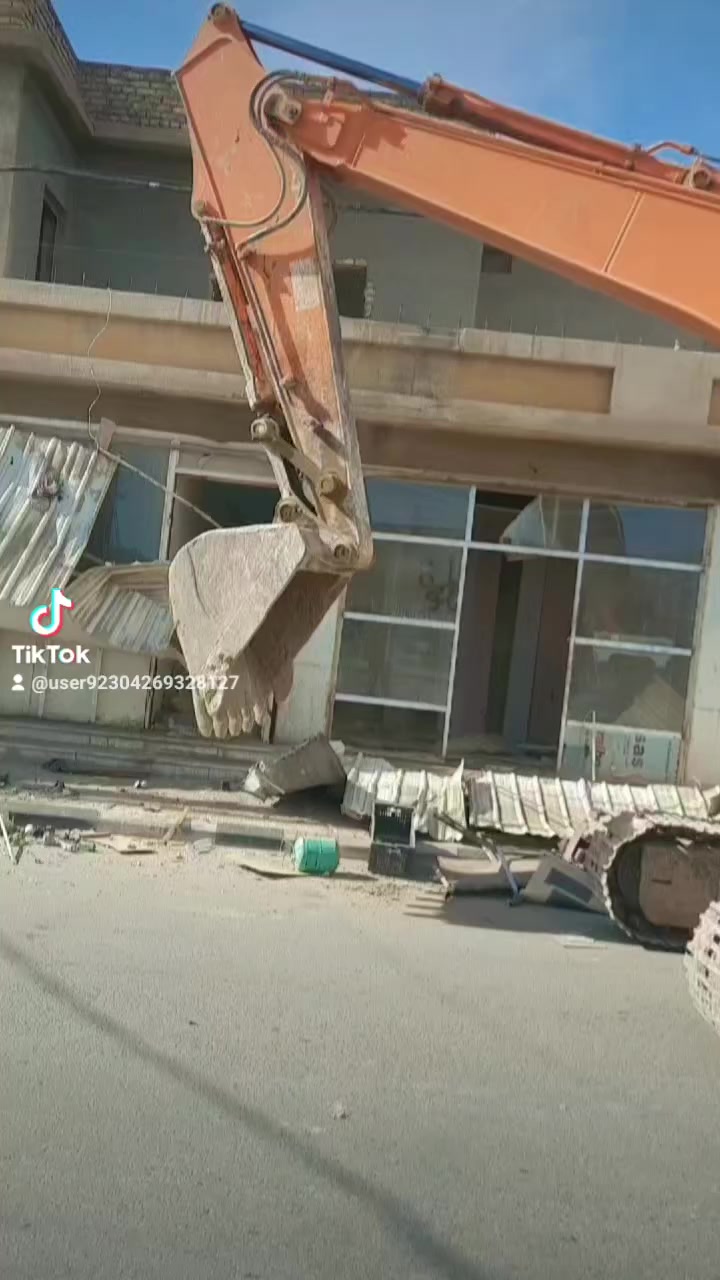 تفليش🏠🏡🏢دور سكنيه  رفع نقاذ بسعر مناسب العنوان ميسان /العماره للستفسار نتصل على الرقم ***********
