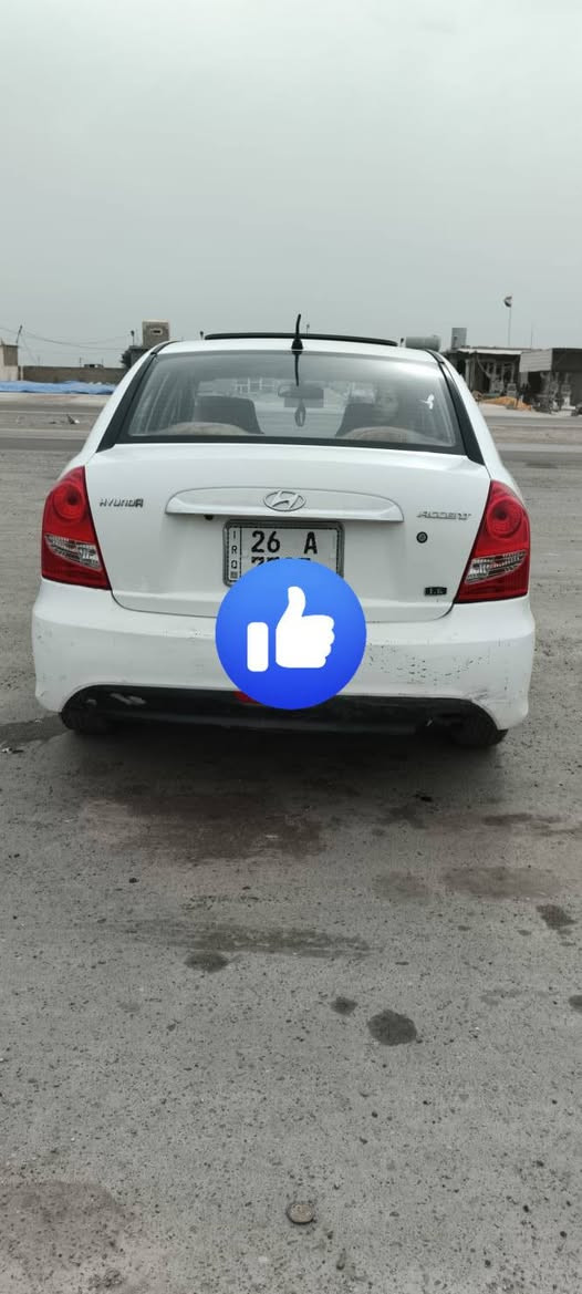 السلام عليكم اكسنت للبيع موديل ٢٠١١ فول اتو ماتيك نص قطعه صبغ بيه مكانين بارد جاهزه من كلشي هزه سنويه كير محرك صدر تايرات سعر ٩٥ وبيه مجال ***********
