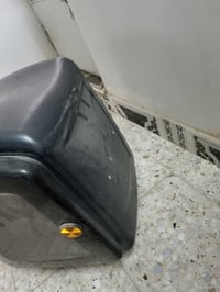 صندوك جديد مامستخدم اسبوع وضميته السعر 30وبي مجال مكان مدينه الصدر  07...