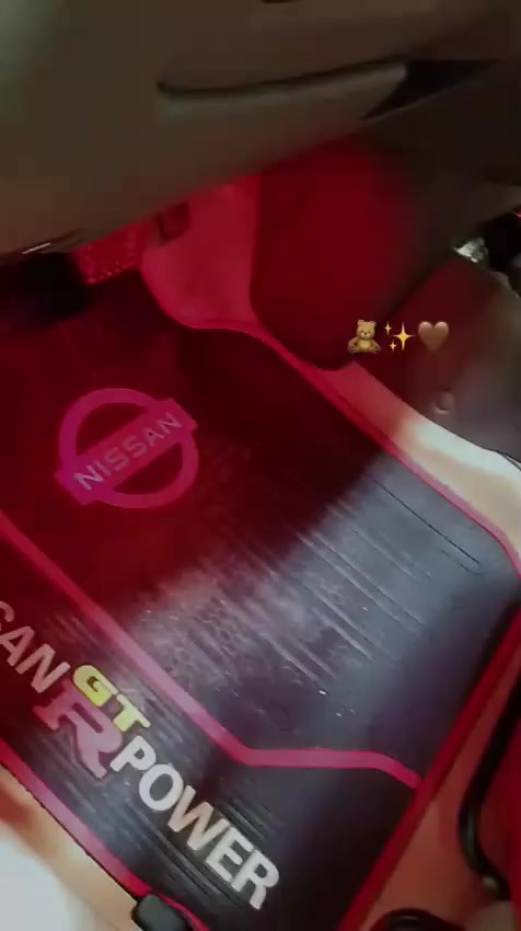 السلام عليكم نيسان صني موديل 22 رقم اربيل سنويه جديده هزه جديده السياره جاهزه ماتصرف عليهه ربع السيارة نضيفة ومالت بيت بليته زركة ضرر السيارة جامرلغ السكن تعديل ع بارد بدون تبديل تخم تايرات جديده باتري جديد السيارة ماشية 38 ميل وتجي شوف السيارة السيارة احلى من الصور السعر 122 وبيه مجال  كابون بانزين بيه تحويل ثاني يوم الرقم *********** مكاني كركوك
