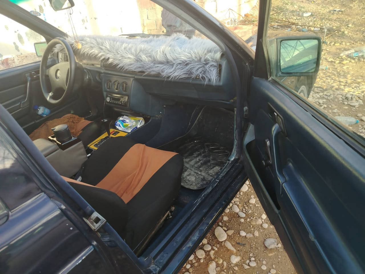 سياره للبيع موديل ١٩٨٩السعر٥٠ورقه


**إذا كنت صاحب هذا الإعلان وتريد حذفه لأي سبب، رجاءا أرسل رسالة إلى الدعم الفني**