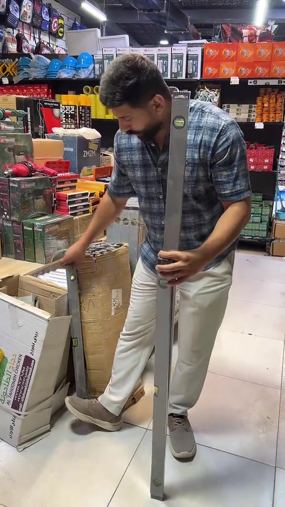 يبدأالدوام من الساعة ال٩ صباحا لحد ال١١ و نصف مساءًارقام الحجز  الرقم  *********** سعر التوصيل 🚚 بغداد5.000وكل المحافظات ب5.000 الف فقطالعنوان : بغداد _الكريعات _ مقابل حسينة للجوادين واتساب 🤌انتسكرام : https://www.instagram.com/alhadi__complex012?igsh=MWgybWRnb28xdnFkdg== فيس بوك : https://www.facebook.com/Alhadilibrary?mibextid=LQQJ4 #هاشتاق #عروض #تنزيلات #بلاش #لايك 
