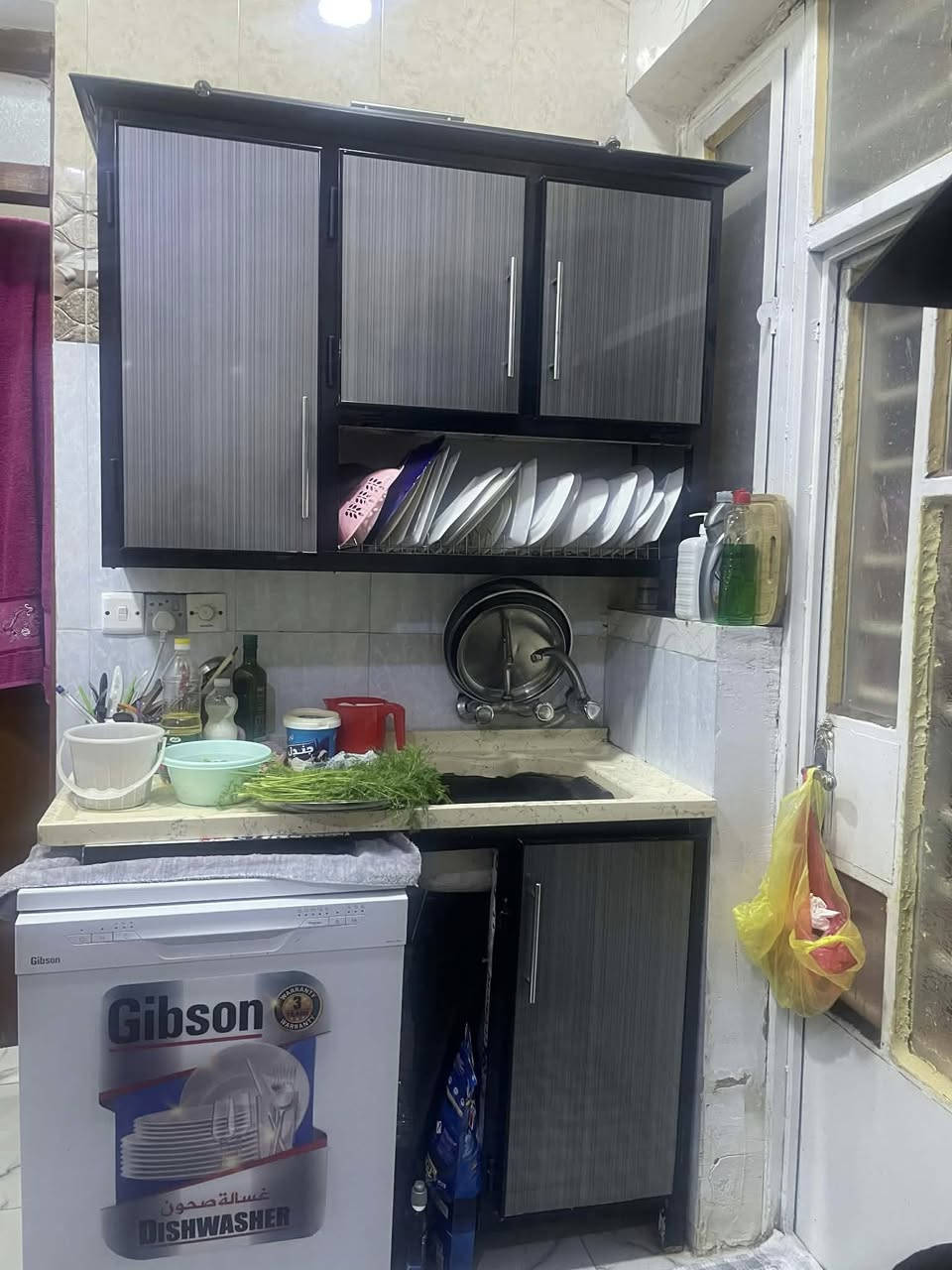 السلام عليكم كاونتر  الطول مترين ونص والعرض نص متر للاستفسار خاص


**إذا كنت صاحب هذا الإعلان وتريد حذفه لأي سبب، رجاءا أرسل رسالة إلى الدعم الفني**