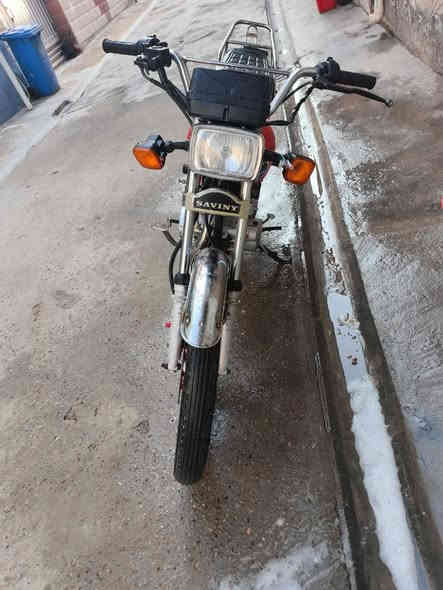 سلام عليكم سيفان موديل ٢٣ للبيع الدراجة خير من الله مرتبة مابيه اي نقص غير بس جوزة السلف وهي شغالة حتى لو متبدل الجوزة الدراجة كهربائيات ومكينة مابيه اي نقص السعر ٦٠٠ وبيه مجال. حك الجية
رقمي:***********
