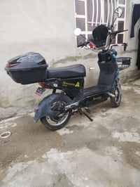 ماطور شحن • مستعمل • قليل استعمال