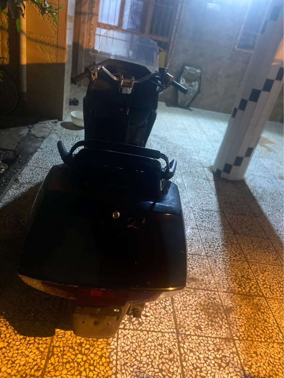 سلام عليكم دراجة فيوجن  جديدة  لونها اسود ماصارلها من طالعة من الوكيل شهر تخبل الدراجة طالعة من احمد الخليجي وموجود المقطع 
الموقع: النجف حي نيسان
الرقم: ***********
السعر: خاص
تم اعادة المنشور بسبب الوعود الكاذبة النجف, العراق
