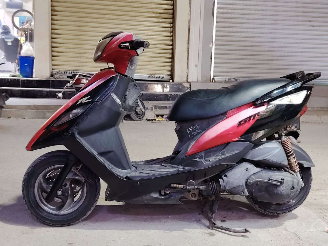 السلام وعليكم ماكس ثعلب رمبه اورقها كلها كامله ماابيه اي نقص  دراجه جديده السعر خاص ***********
