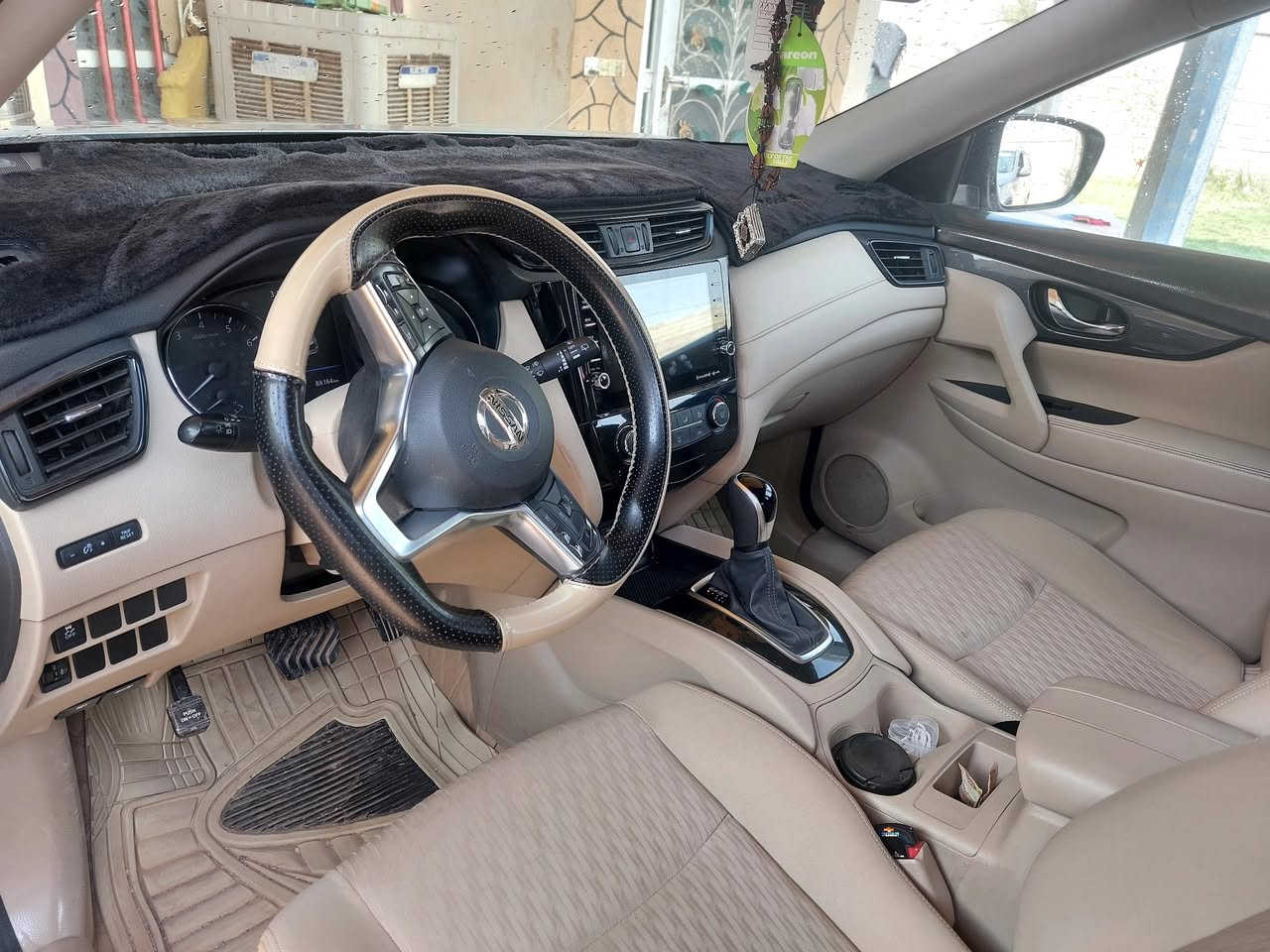 سيارة نسيان اكس تريل 2020 خليجي سبعه راكب رقم أربيل دولي بدون ضربه وصبغ مع السونار السعر185 بيه مجال 
صلاح الدين. الضلوعيه ***********
