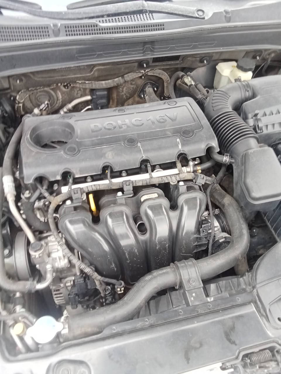 السلام عليكم سوناتا خليجية 2011رقم بغداد محرك2400 4 سلندر تبريد قطعتين تخم تاير صدر جديد للبيع السعر 118 مكاني بغداد الاستفسار الاتصال ***********
