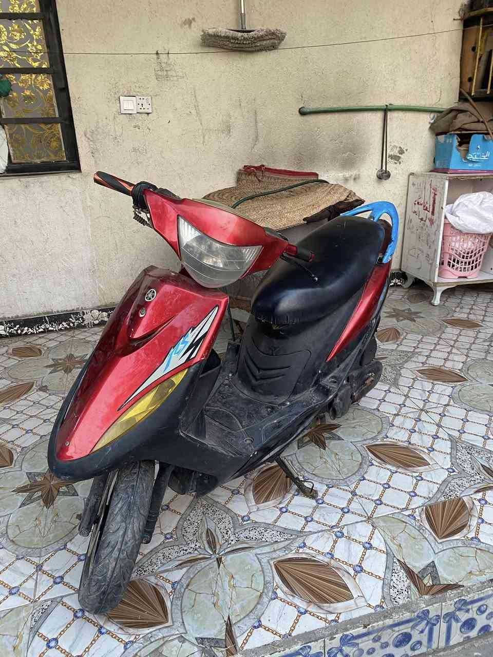 دراجه ماكس عدله الدراجه كلشي شغال بيه  بس جاي امشي بيه وطفت رحت كالو كايمه فعفته الدراجه ابيعه كايمه يعني طافيه ماتشتغل رايده ب350وبيه مجال للشراي فقط مكان المعقل الرقم***********
