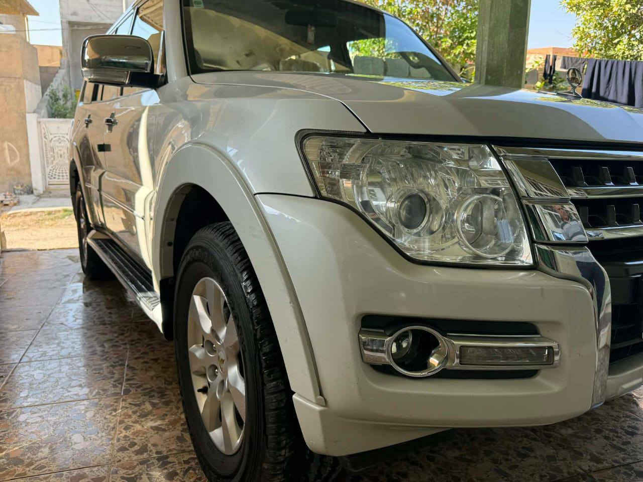 باجيرو 2018للبيع
سيارة مكفولة السونار موجود بالصور 
***********
