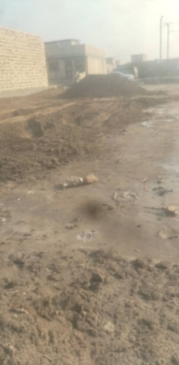 بتلو مدفون وجاهز للبناء خريطه المساحه 150 خريطه تحتوى على غرفتين وحده سويت وصاله وصحيات داخليه وبرانيه ومطبخ وصحيات خارجيه  مشتغله درجه اولى بناء البتلو طابوك مدرج مثل ماموضح بلفيديو  السعر 17 طريق السنيه خلف معمل الكاشي  بمجمع الصادق متوفر كافت الخدمات  لتواصل  ***********
