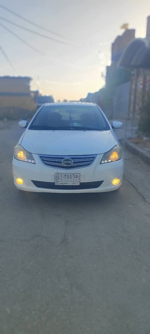 بيوايدي جي 3  فول مواصفات فتحه اشاير مري تشغيل عن بعد حساسات مانع انزلاق محرك هونده ياباني كير عُاَدّيَےّ تخم تاير تبريد وي السويج حداديه جديده ماناقصها شي  مداور ثاني يوم  السونار مرفق بالمنشور  بيع او مراوس حسب القناعه المكان كربلاء السعر اتصل وتدلل  ***********
