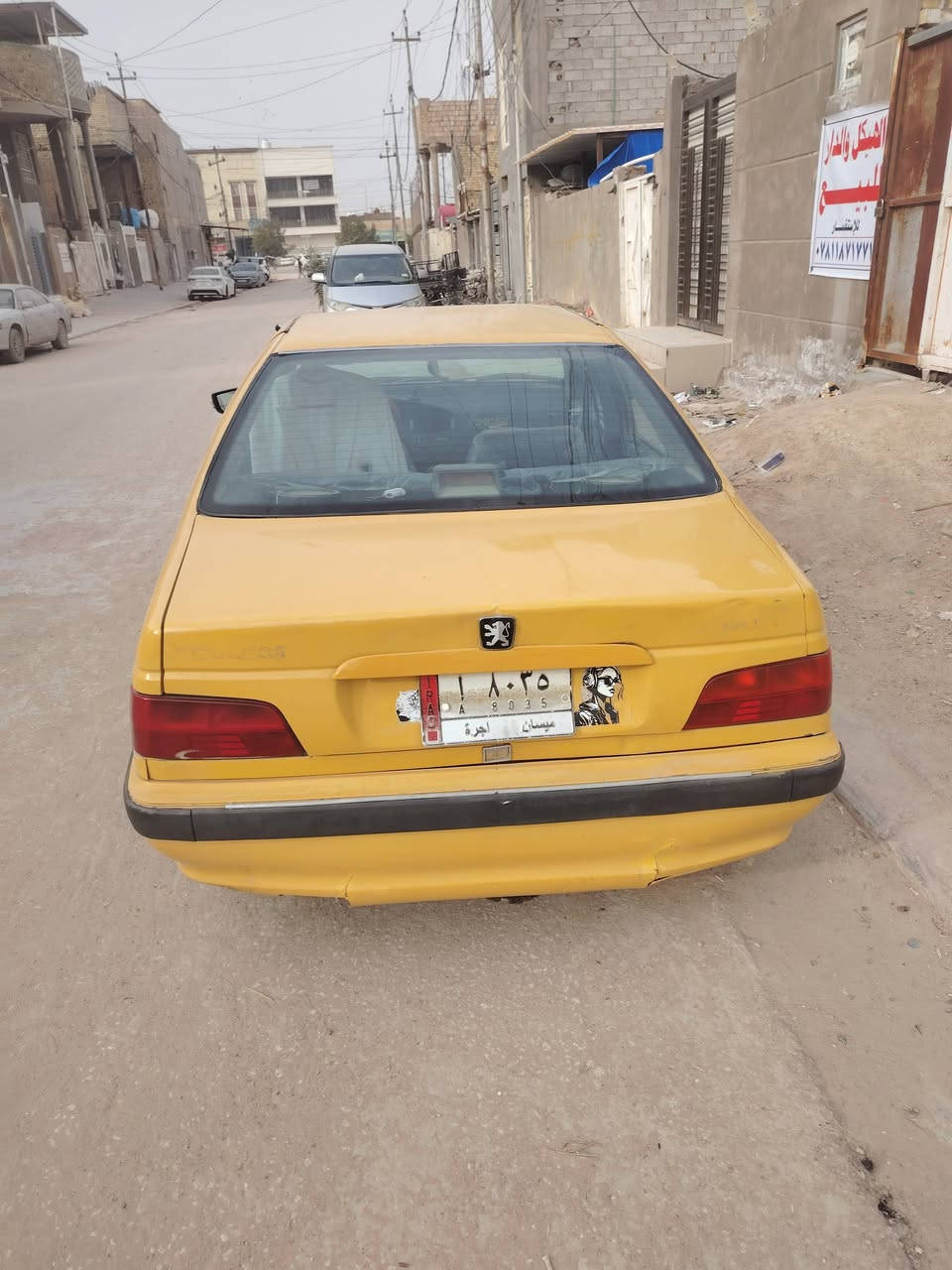 سلام عليكم بيجو بارص ٢٠١٣ شرط المداور كير محرك حداديه علا شرط ٤تايرات جدد سعر ٢٠ ***********
