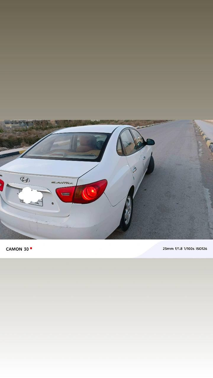 للبيع النترا 11 خليج سياره جاهزه علخير مكفوله عده قطعه جاملغ جهت السايق بارد قليل مكاني واسط الاستفسار***********
