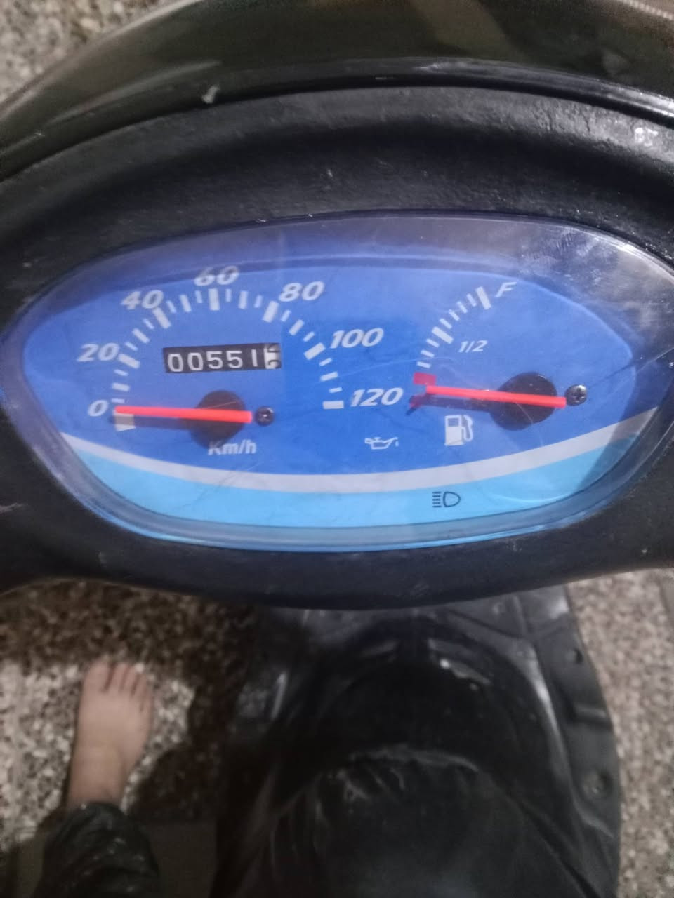 سلام عليكم درجة ماكس قجمه مكينه مكفوله كلجات جدد صالنصه FM شلعه تخبل دراجه حلو نضيفه شوفت عينك سعر 275وبيه مجال مكاني جسر اديالى القديم رقمي ***********
