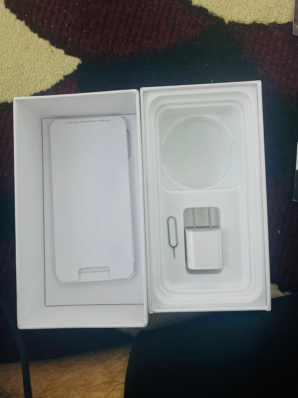 ايفون 📱 11عادي :ذاكره 128/بطاريه 100/جهاز نضافه 100/100 /جهاز كامل ملحقات جهاز ما مفتوح ولا مبدل بي اش :       سعر 400 وبي مجال قليل :مكاني بصره بل عشار


**إذا كنت صاحب هذا الإعلان وتريد حذفه لأي سبب، رجاءا أرسل رسالة إلى الدعم الفني**