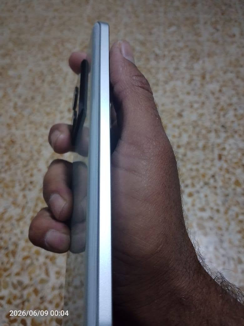 السلام عليكم جهاز شاومي ١٣ تي ذاكرة ٢٥٦ رام ١٢ جهاز نضيف وشرط ما مفتوح وغراضو كاملة يشغل ١٢٠ فريم بل البوبجي مكان موصل ايسر السعر ٣٥٠ وبي مجال


**إذا كنت صاحب هذا الإعلان وتريد حذفه لأي سبب، رجاءا أرسل رسالة إلى الدعم الفني**