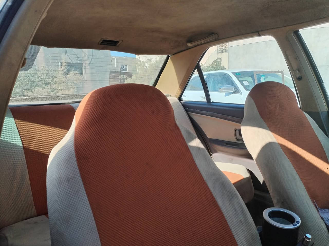 سياره للبيع. بيجو 405 اكد مديل 2016. سنويته لل7 وعشرين راعيه بلبصره السياره حالين مفتوح بيه كاور. خطبت ماي ودهن. ومفصخه عوزه كاور وكازكيت.
السعر 15ورقه وبيه مجال.. ابيع كوم حديد وشرط اتحول راعيه يريد تحويل.... ***********.. هاذه رقم. راعي السياره..... ملاحظه بيه ظربه صفحت السايق ومرجعينه بس ماظابطينه. تجي شوفه بعينك... عنوان البصره. شط العرب الفيحاء.
