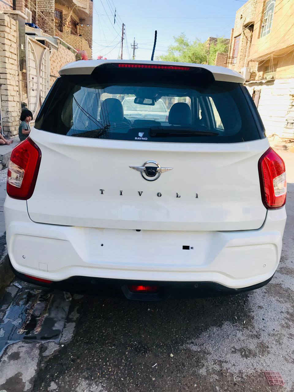 سانك يونك تيفولي كراند موديل ٢٠٢٢ فول وارد كوري مرقم بغداد بأسمي رقم وهزه جديد بيها بنيد مبدل وجاملغ الأمامي بل خشم صبغ بصمه كشن جلد وكهرباء تدفئه تبريد حتى الخلفي تدفئه شاشه كبيره رادارات حساسات مري شفط ويل كروم ١٨ ماشيه ٣٥ الف كيلو سعرها ١١٧ وبيها مجال بسيط للاستفسار *********** المكان بغداد حي اور
