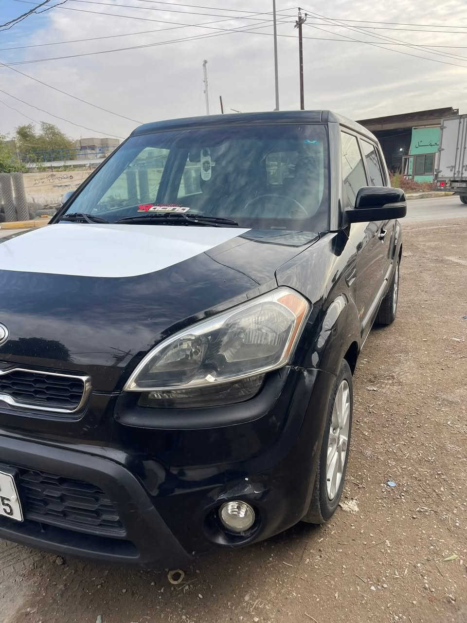 السلام عليكم kai Soul للبيع موديل 2013 بدون دواخل بدون ضربة بيها فقط قطعتين صبغ بدون تبديل الجاملوغ الامامي والباب الصدر صبغ وبدايت خيط تبخير والباقي كلة مكفول تحويل ثاني يوم السعر 95 ورقة وبيها مجال . للأستفسار اكثر *********** مكاني ديالى بعقوبه ♥️
