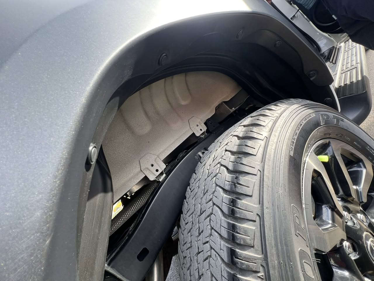 سلام عليكم هايلوكس أفنجر للبيع سيارة بحالت الوكالة جديدة الموديل 2024ماشية ٢٩ ألف رقم بغداد سونار بيهة  المكان بغداد جميلةً  *********** استفسار اكثر اتصال
