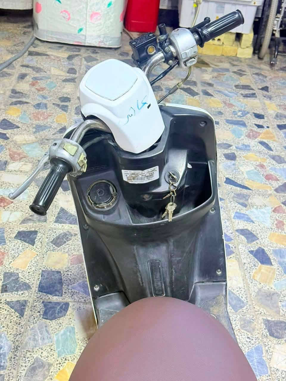 سلام عليكم بوليس للبيع دراجه حلوه كفرات اصلي مكينه مبدل ولفات فقط شغاله سلف هندر سعر 450 بيه مجال حك الجيه هـ ***********

