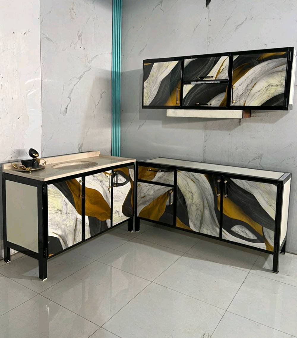 كاونتر متر ونص المنيوم صيني جاهز للحجز