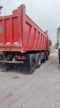 لبيع قاطر ومقطوره 2008 مربوطة 07713350967