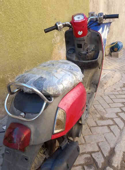 السلام عليكم ماكس بوليس للبيع الدراجة جديدة برغي ما مفتوح منها الدراجة بلادية مال رميه برغي مامفتوح منها هاي الصور كدامكم
السعر 750 وبيها مجال
مكاني بغداد مدينة الصدر
رقم الهاتف(***********
