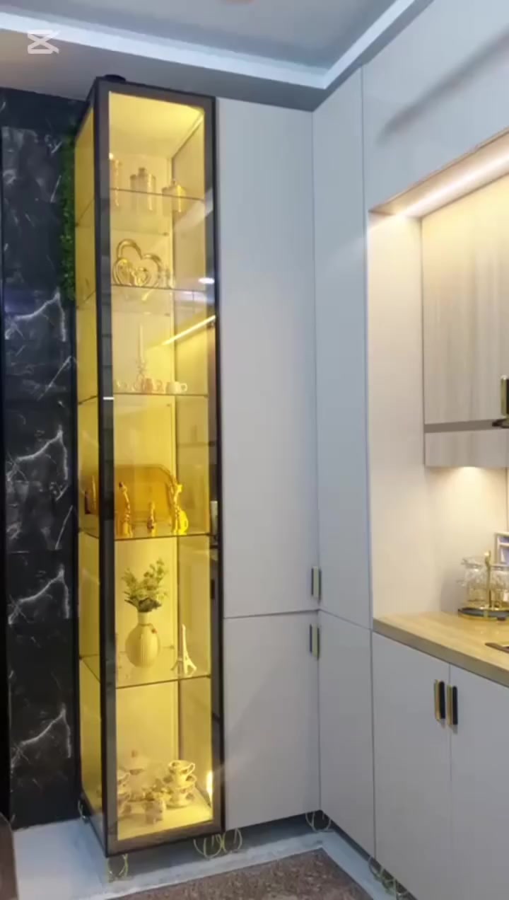 للعمل كاونترات تواصل على رقم 0780 334 4723
