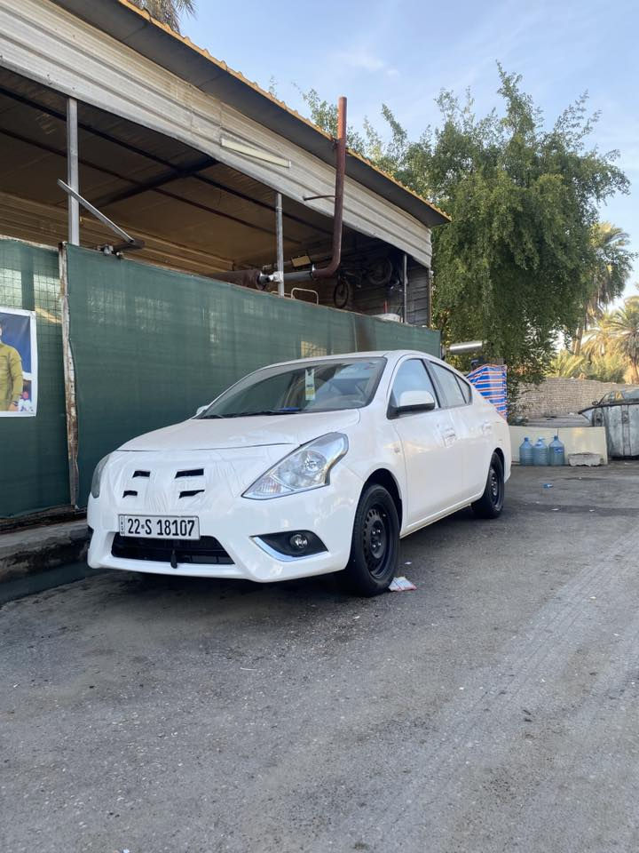 السلام عليكم نيسان سني هندي موديل 23 مبدل جاملغ يمين اصلي حافه البنية الباقي مكفول ماشيه ٢٩ الف مكاني الاعظميه السعر 118 بيها مجال ***********
