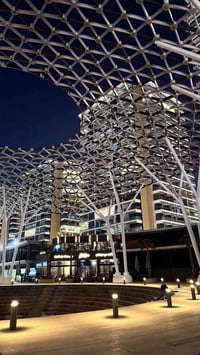 بوابة العراق • ١٧٠م • إطلالة المدرج الروماني