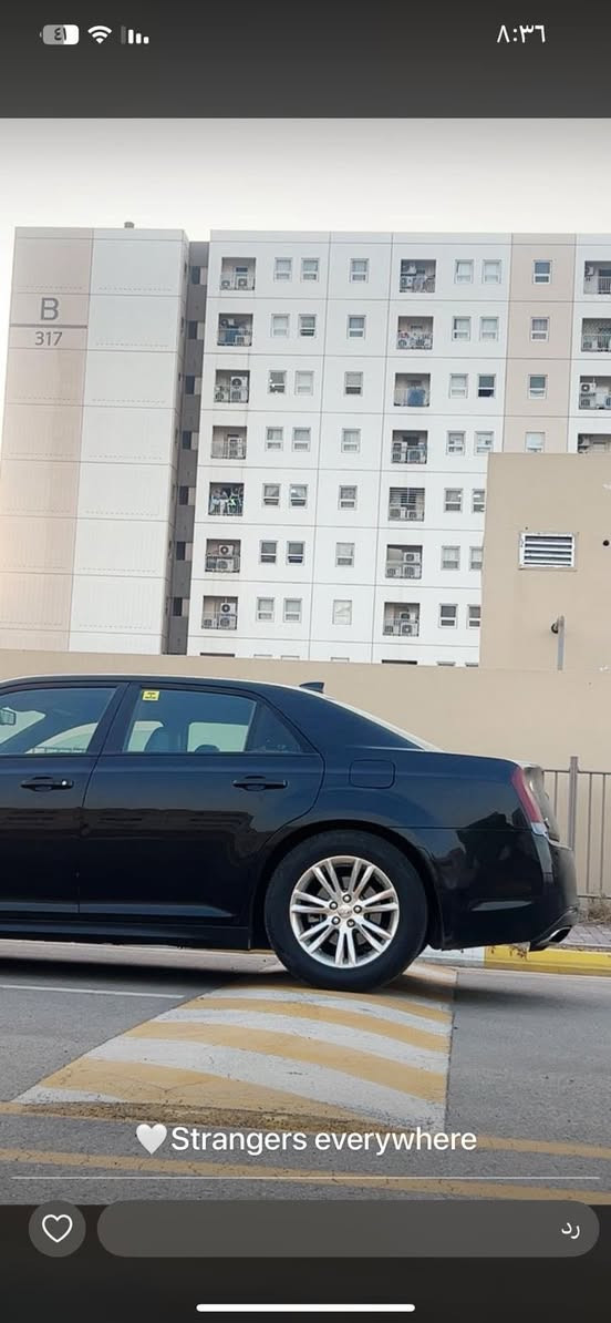 السلام عليكم 
كرايسلر (اوباما)
 2019
رقم أربيل بأسمي
3600محرك 
تو ويل 
ويل مكسيكي
حادثها جاملغ امامي صفحة السايق بي بارد 
وباب السايق بي تقسيم(نفس القطع بدون تبديل)
سعر :225$وبيها مجال 
عنوان بغداد 
***********
