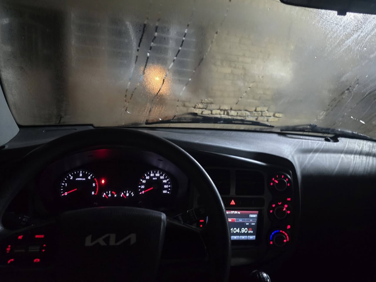 كيه للبيع ٢٠٢٤ ماشيه ٣٧ مكفلوله عده  بيه دحك  بصفحت البدي موضح بصوره المكان بغداد التاجي السعر ١٨٠ الستفسار اتصال ***********    ***********
