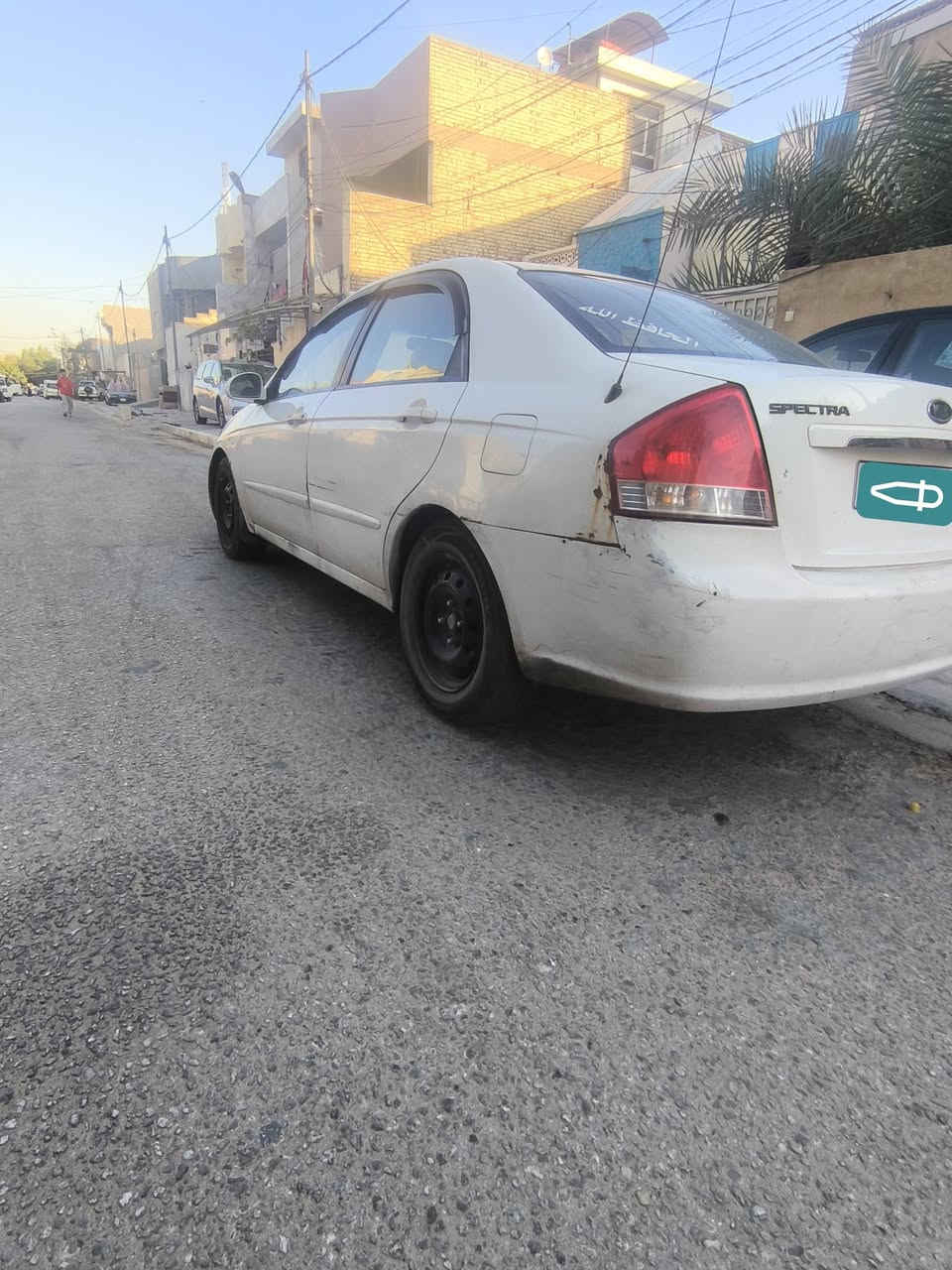 سلام عليكم وحياكم الله __  #سبكترا_للبيع 
 مديل 2009
رقم بغداد بسمي
سكني كربلاء
بيها قطعتين او 3 صغار امانت الله ماذكر شنو هنه تجي انت وتروح تاخذ سونار اضبطلك
لان السياره من زمان عدنا
تبريد تدفئه حداديه ماناقصها اي شي
والباقي كدامكم نواقصها بسيطه  
السعر 92 وبيها مجال بسيط جدا 
محرك 2000 متواجد ماسنجر
او واتساب ***********
