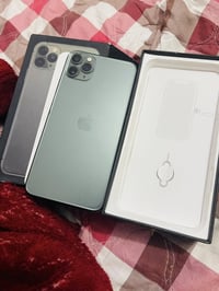 ‏11 Pro ماكس أبيعه على هذا الوضع07886436288