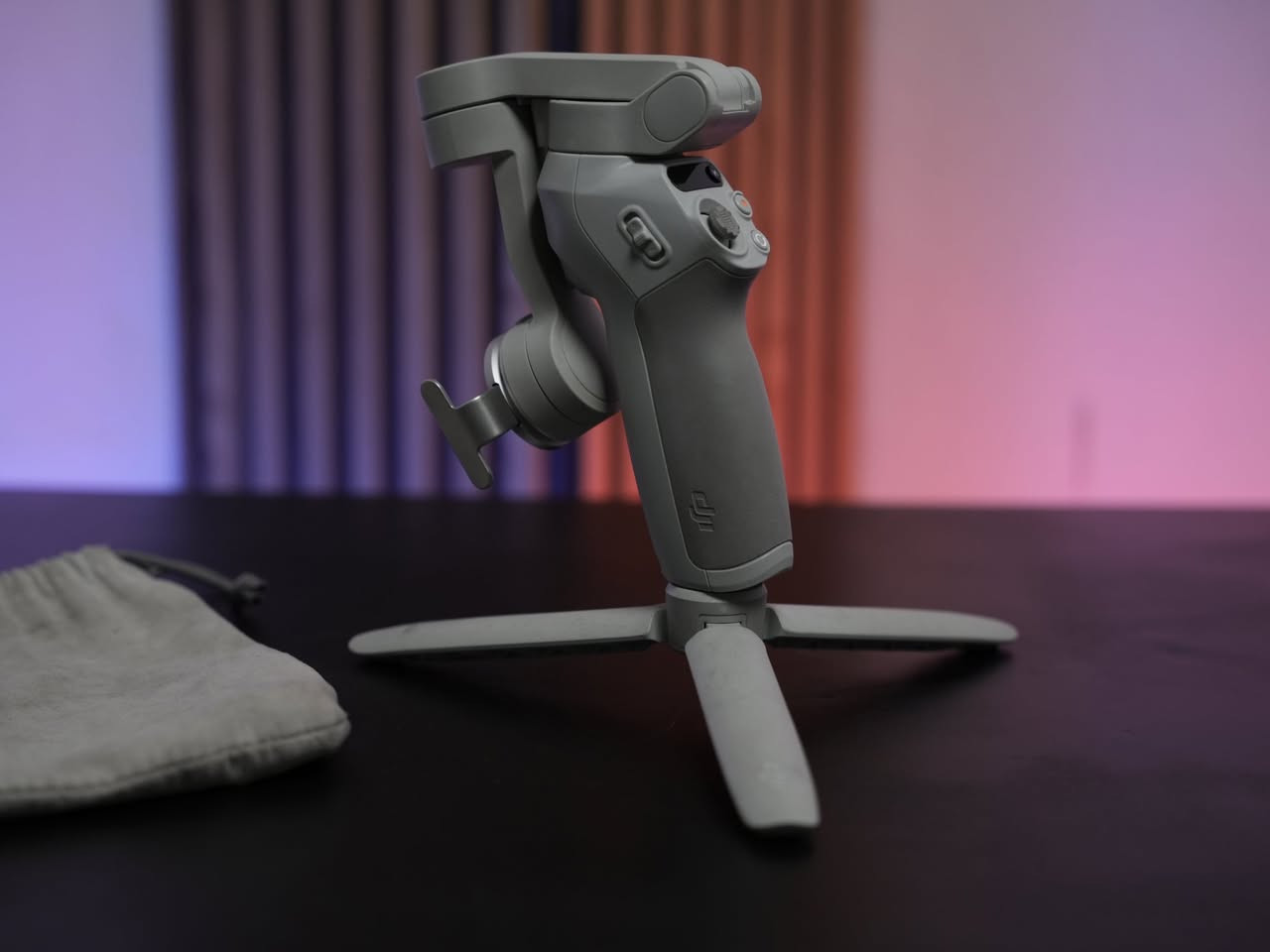 للبيع DJI Osmo Mobile 6 – بحالة ممتازة

جيمبل احترافي لتثبيت تصوير الجوال، مناسب لصناع المحتوى، الريلز، التيك توك، والفلوغات.
ثبات عالي، تتبع ذكي، تصميم عملي مع عصا تمديد مدمجة.

✔️ نظيف جدًا
✔️ مع الحامل والجراب
✔️ جاهز للاستخدام مباشرة

مناسب لمن يريد تصوير احترافي بدون اهتزاز. كالار, السليمانية


**إذا كنت صاحب هذا الإعلان وتريد حذفه لأي سبب، رجاءا أرسل رسالة إلى الدعم الفني**