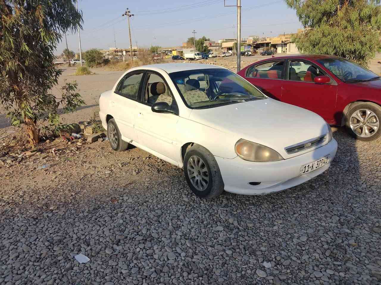 السلام عليكم
موديل2001 
سياره بسمي سنويه  2028 نوقص بصيطه 
كير عادي محرك بي بدايت تبخير 
السعر  29ورقه بيه مجال سياره مصبوغه حزام بدون ضربه
رقمي  ***********
