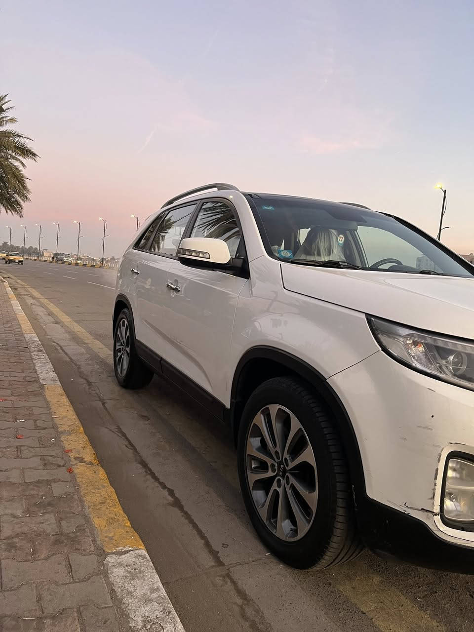 كيا سورنتو مديل 2015 __6سلندر __خليجي 
سياره 7 راكب __ 3 قطع تبريد __بردات خلفيه بلاديه 
بانوراما__سياره كامله من كلشي سياره بسمي رقم بغداد ثاني يوم تحويل

رقم الهاتف ***********

سعره ٢٠٥$  مكاني بغداد
