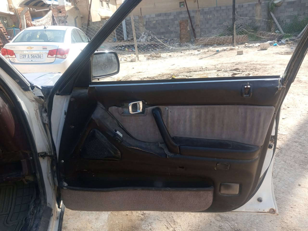 سيدان موديل 90مكينة جديد ونجي سياره نضيفه كافله من شواصي جديد أريده 30وبيه مجال أو مراوس اي سياره


**إذا كنت صاحب هذا الإعلان وتريد حذفه لأي سبب، رجاءا أرسل رسالة إلى الدعم الفني**