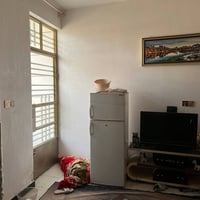 بيت ٥٠ م طابقين غرفتين فوك استقبال و مطبخ حمام جوا العنوان بغداد الشعب...