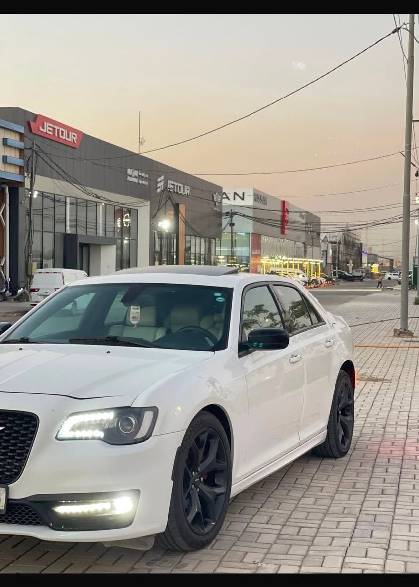 سلام عليكم اوباما فول مواصفات موديل 18 السياره فول وماشيه 149 كيلو بيها حادث جاملغ وبنيد ونص الجاملغ الثاني اريدها 195 تو ويل وبسم شركه وبيها مجال بسيط


**إذا كنت صاحب هذا الإعلان وتريد حذفه لأي سبب، رجاءا أرسل رسالة إلى الدعم الفني**