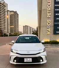 كامري LE • ٢٠٢٦ • ٣٠٠ كم