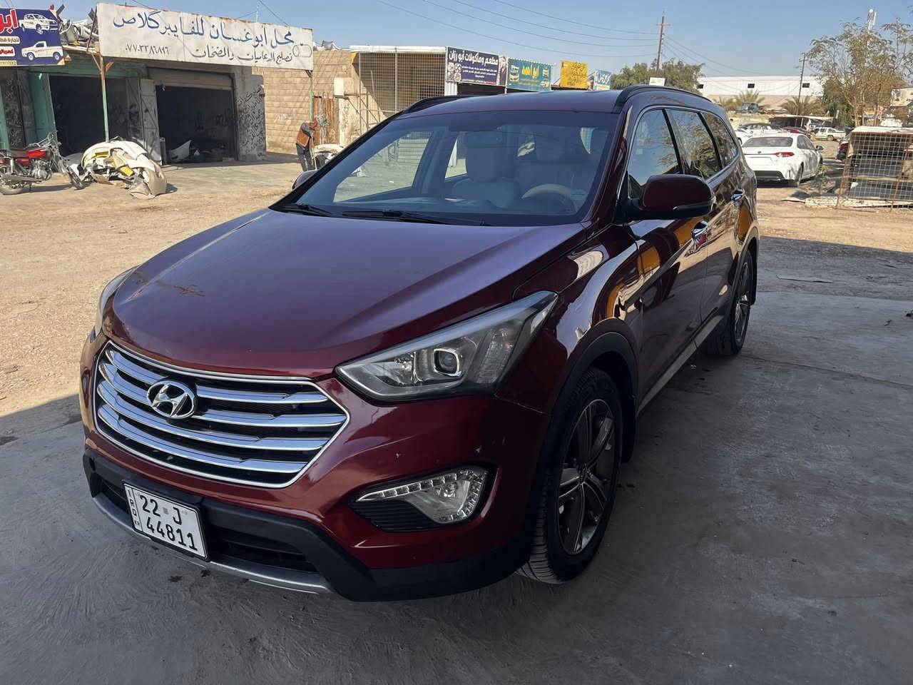 للبيع سنتافي 2016 وارد امريكي صبغ بنيد بدون دواخل 7 راكب ماشيه 200 الف 6 سلندر سياره متعوب عليهه ادامه كامله مال جناي السعر 155 وبيها مجال / للاستفسار *********** / ***********
