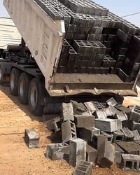 يتوفر بلوك شمال   ثلاث فتحات خفيف -ثقيل -وسط  وبسعار مناسبه وتوصيل كاف...