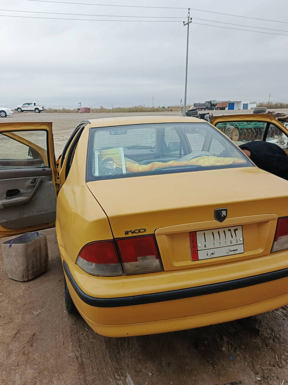 السلام عليكم سمند موديل 11 كير ومكينه فرنسي بل جيس تخم تاير حداديه جديده سنويه صاقطه عليها غرامات 4 ورقات ينزلن من سعرهه السعر 28 وبيه مجال رقم ميسان يمته متريد احولك رقم ***********
