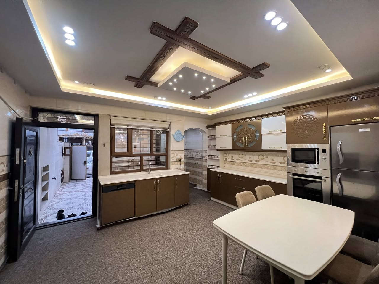 💥🎯#نرخی گونجاوە كامل ناو مال  ||#سعر مناسب VIP   
🏦#خانوو  تاپۆ    🌲مقابل شارع12🌲 || لەموقیعی باش || فول كوالێتی || بۆفرۆشتن 
🌍#شوێن || هەولێر || گەڕەکی 5 حصاروك  ||نزيك شارع120 
🧱#ڕووبەری||  100 متر 🌲    
🗄#پێک هاتوەلە||  3 ژوری نوستن مطبخ  وطبخ عمل و 2 هۆل و  2 حمام   بیتونە 
💰#نـــرخ   
📠#بۆ پەیوەندی کردن
📴فایبر واتساب***********
📴اسيا***********
ـــــــــــــــــــــــــــــــــــــــــــــــــــــــــــــــــــــــــــــ
🏦#بيت100متر__شارع12_طابوو__مؤثث  🌲🌲  ||موقع ممیز  || فول موصفات   || للبیع قريب شارع120 
 🌍#الموقع ||  اربیل|| حي خمسة حصاروك| 
🧱#المساحة || 100 متر      
🗄#یتکون بیت ||  3 غرفة نوم مطبخ  مطبخ عمل و ۲ صاله و 2 حمام بیتونە  
💰#الســعر   
📠#للاستفسار اتصلوا ........
📴فایبر واتساب***********
📴*********** اسيا
