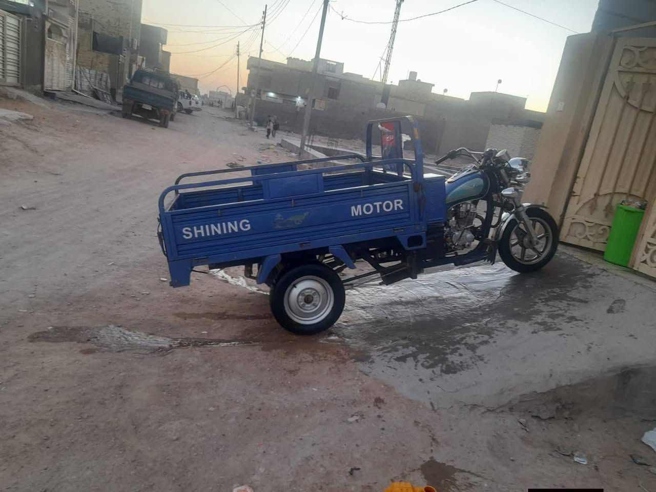 موديل 23مكفولة اوراق اصولي جاهزة ستوته مكاني الحمزة الشرقي،السعر مليونين و100وبيهه مجال بسيط


**إذا كنت صاحب هذا الإعلان وتريد حذفه لأي سبب، رجاءا أرسل رسالة إلى الدعم الفني**