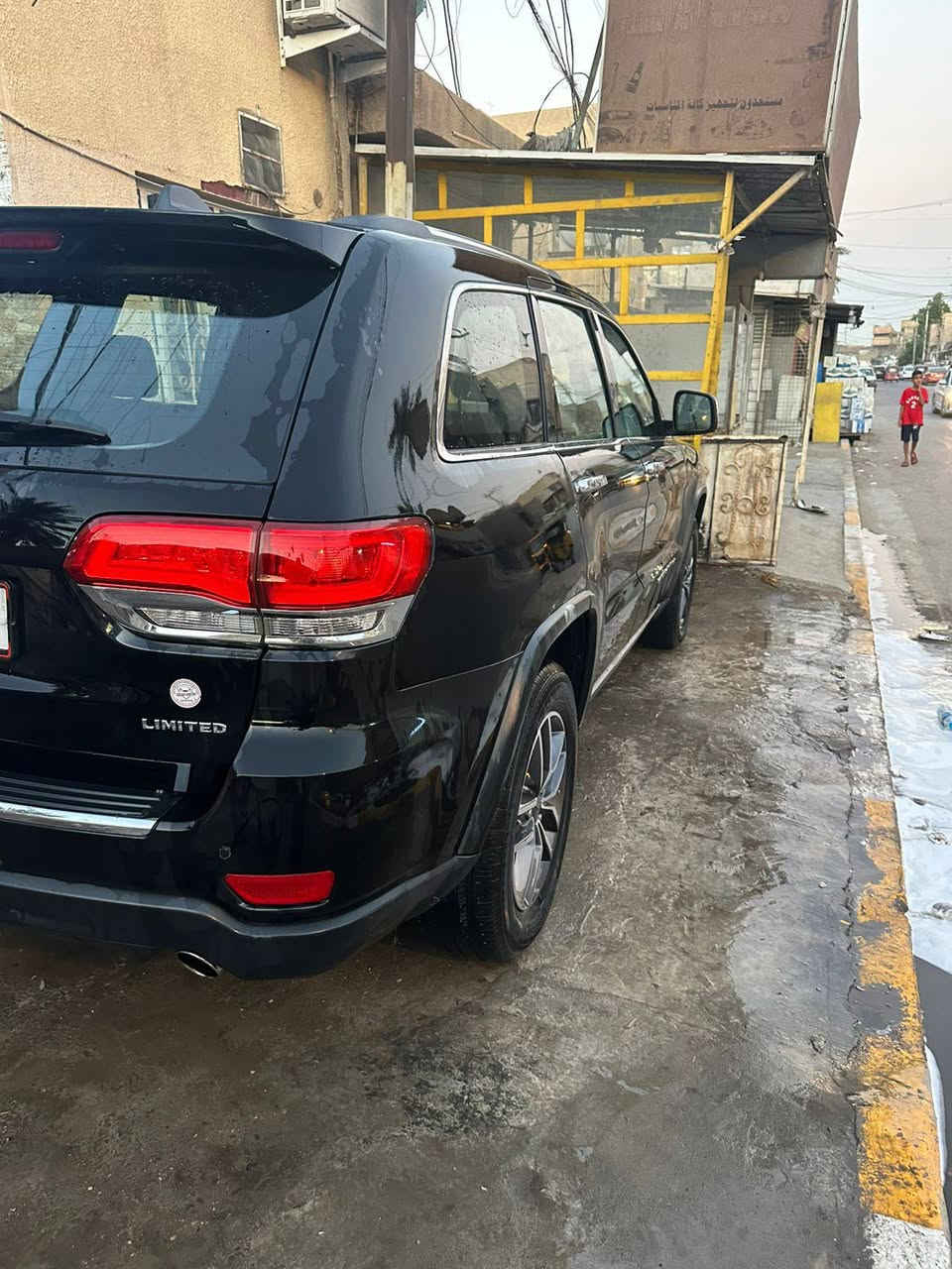 للبيع جيب مديل 2019 لمتد
فول مواصفات ماشيه 50ميل
فتحه-كشنات جلد + كهرباء-جنطه شفط_ فور ويل ماوس_رادارات جانبيه -شاشه جبيره -كامره خلفيه -ويل 20تخم تاير جديد_ تبريد ثلج _صدر جديد -كير مكينه جدد  
السعر 220 للستفسار تصل (‏‪***********‬‏)
